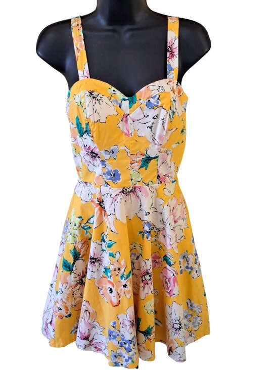 bailey blue Dresses & Skirts - Yellow Floral Sundress Sweetheart Neckline Tulle Lining Womens Summer Dress S